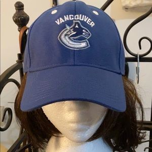 NHL VANCOUVER CANUCKS HAT